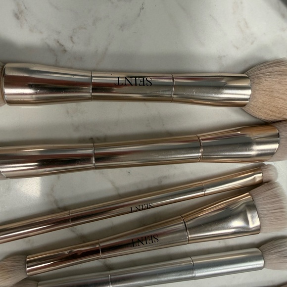 Seint Makeup Brushes set of 9 - Picture 4 of 4
